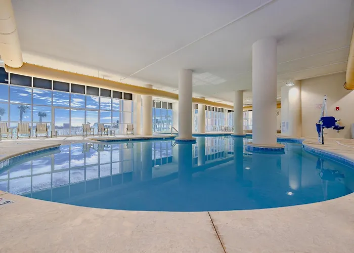 Phoenix Gulf Towers 1105 Apartment